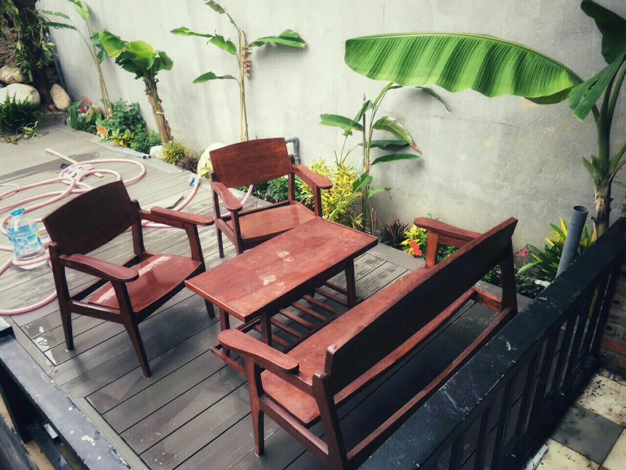 bàn ghế gỗ vintage 