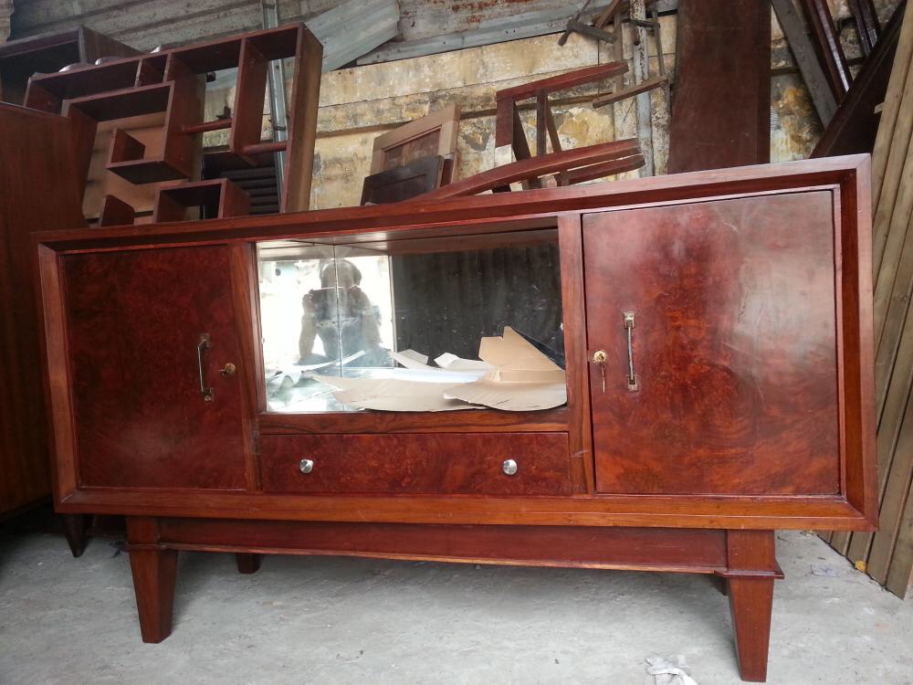 tủ gỗ vintage