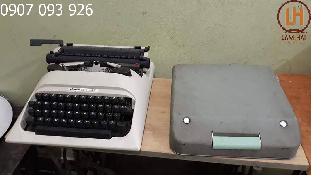 máy đánh chữ ngày xưa