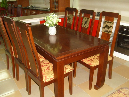 Top những mẫu bàn ghế gỗ phòng khách giá bình dân nên có trong nhà bạn