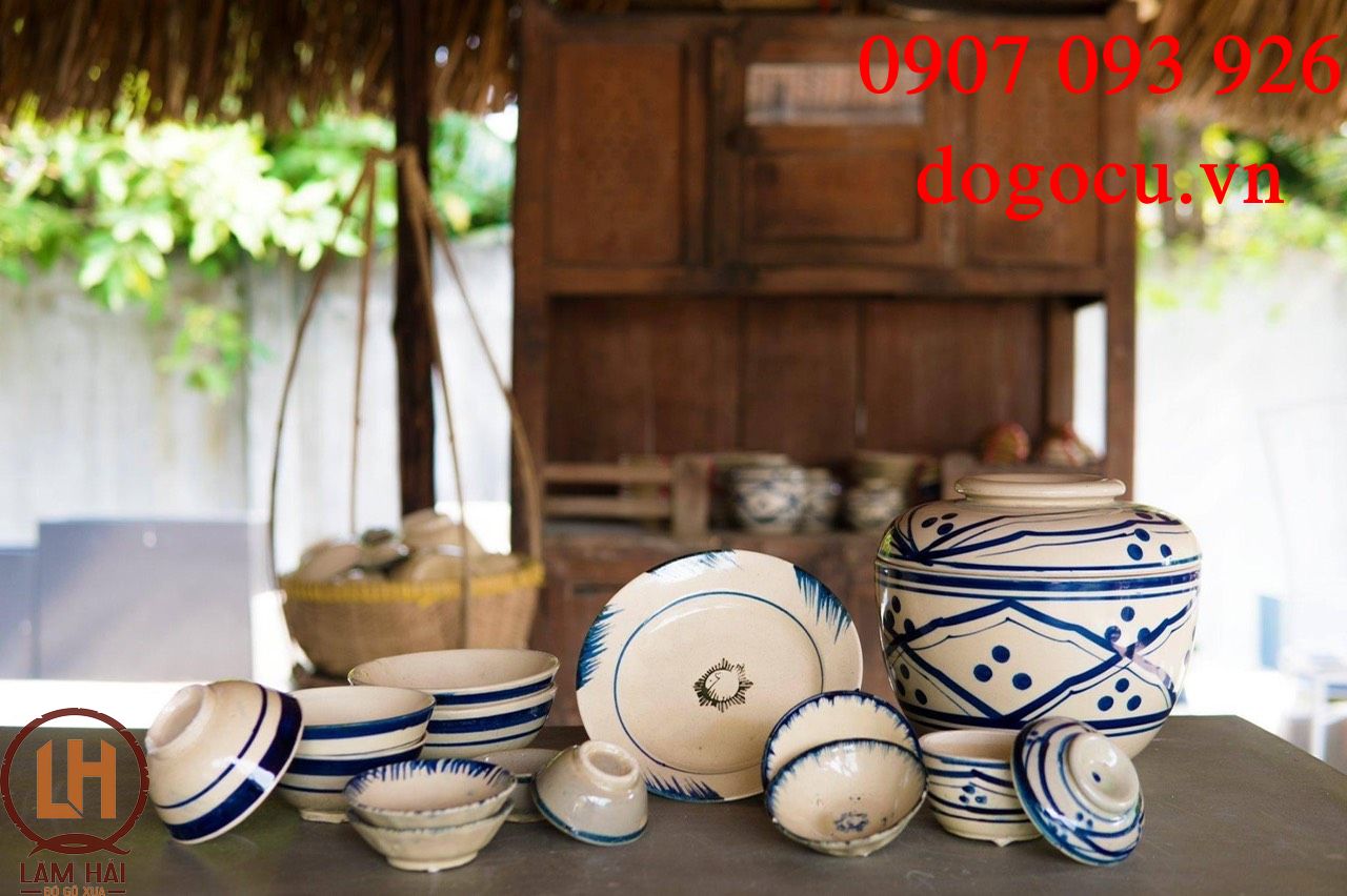Thiên nhiên sáng tạo ra những sản phẩm tuyệt đẹp. Hãy thưởng thức chén dĩa sành xưa đẹp mắt và cảm nhận sự hội tụ giữa sự độc đáo, tinh tế và truyền thống rất riêng của văn hóa Việt Nam.